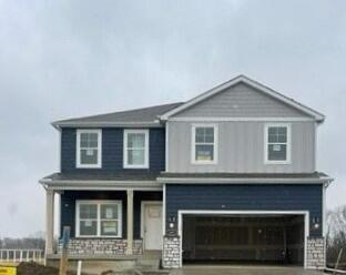 293 Lake Hills Ct, Pickerington, OH 43147