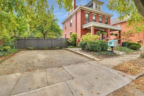 131 E Moler St, Columbus, OH 43207 photo 2