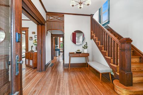 131 E Moler St, Columbus, OH 43207 photo 8