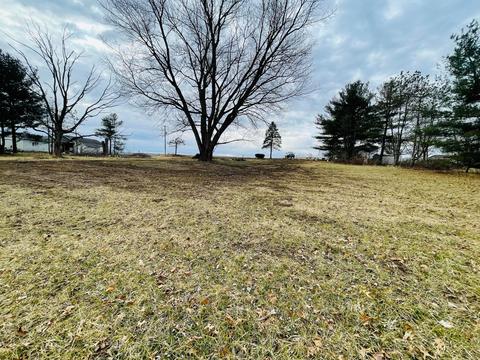 6185 Lock Rd, Centerburg, OH 43011