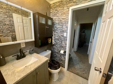 525 E 3rd St, Waverly, OH 45690 photo 12