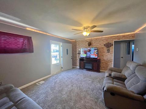 525 E 3rd St, Waverly, OH 45690 photo 3