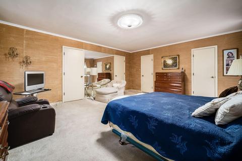2585 E Broad St, Bexley, OH 43209 photo 27