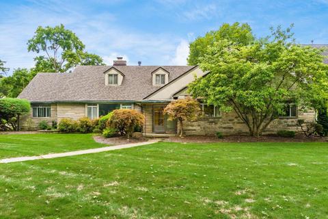 2585 E Broad St, Bexley, OH 43209 photo 2