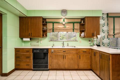 2585 E Broad St, Bexley, OH 43209 photo 15