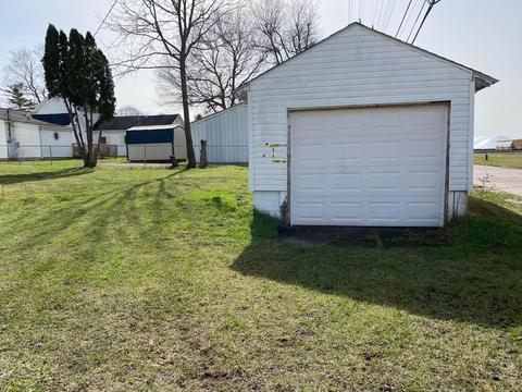 503 S Scioto St, Circleville, OH 43113 photo 4