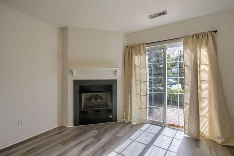1998 Hoadley Dr #7E, Columbus, OH 43228 photo 17