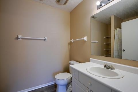 1998 Hoadley Dr #7E, Columbus, OH 43228 photo 28