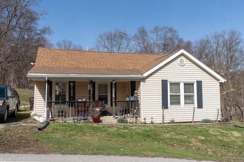 2295 Prosperity Rd, Waverly, OH 45690