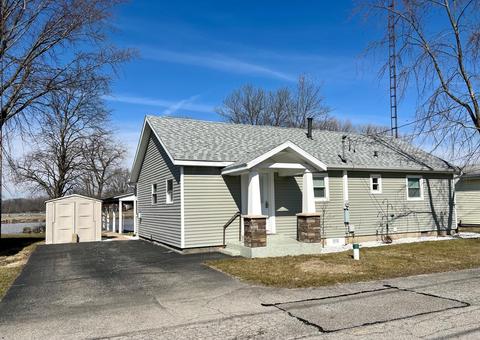 7736 Edgewater Ave, Huntsville, OH 43324