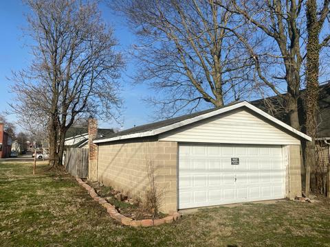 407 E Mound St, Circleville, OH 43113 photo 7