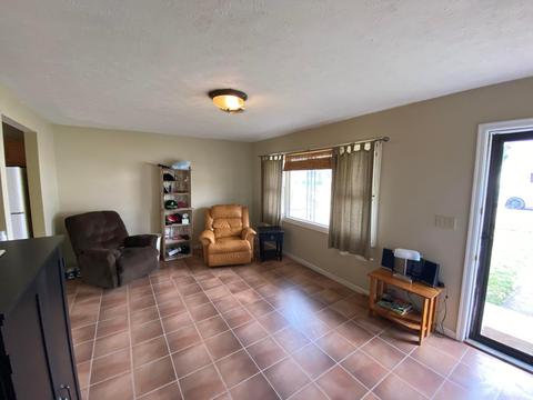 433 Ruth Ave, Circleville, OH 43113 photo 7