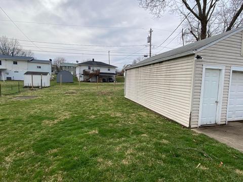 433 Ruth Ave, Circleville, OH 43113 photo 4