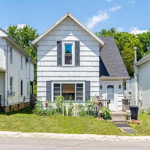 220 Gurley Ave, Marion, OH 43302