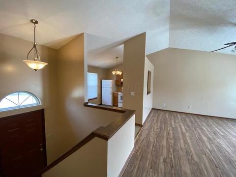 1705 Bluhm Rd, Columbus, OH 43223 photo 4