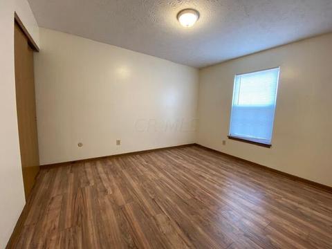 1705 Bluhm Rd, Columbus, OH 43223 photo 8