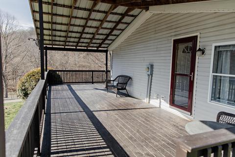 60001 Mount Olive Rd, Mcarthur, OH 45651 photo 6