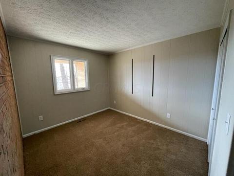 2210 E Audrey Dr, Newark, OH 43055 photo 8