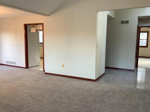 221 Clark St, Circleville, OH 43113 photo 15