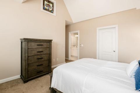 136 E 3rd Ave, Columbus, OH 43201 photo 20