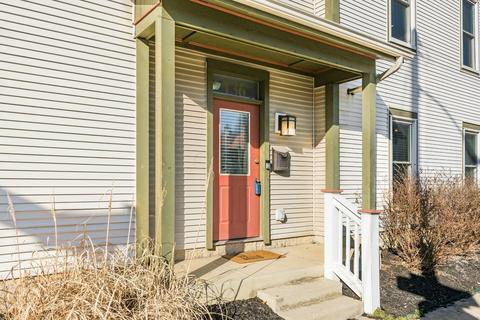 136 E 3rd Ave, Columbus, OH 43201 photo 2