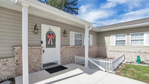 2749 E High St, Newark, OH 43055 photo 3