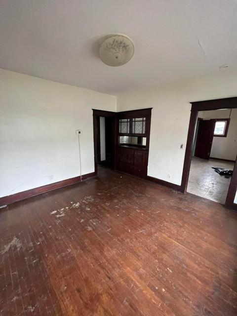 318 N Light St, Springfield, OH 45504 photo 6