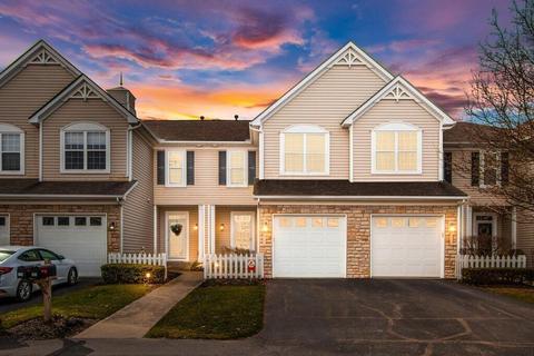 111 Cumberland Chase Blvd, Pataskala, OH 43062