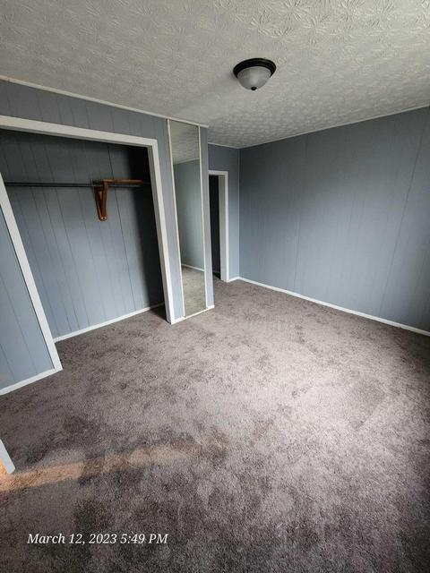 586 E Hunter St, Logan, OH 43138 photo 11