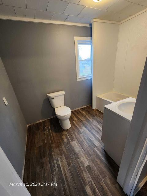 586 E Hunter St, Logan, OH 43138 photo 10