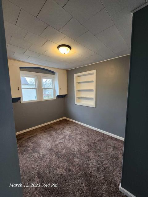 586 E Hunter St, Logan, OH 43138 photo 6