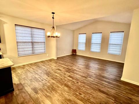 895 Salinger Dr, Lithopolis, OH 43136 photo 4