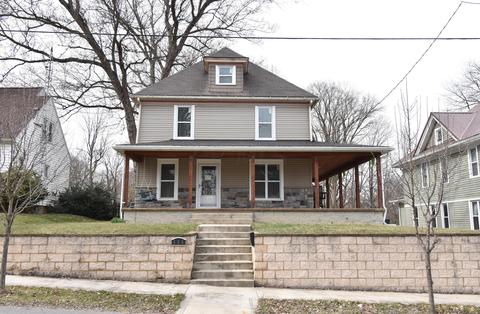 404 Sharp St, Ashland, OH 44805