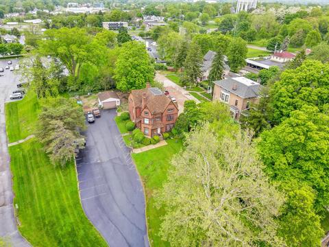 1230 E High St, Springfield, OH 45505 photo 2