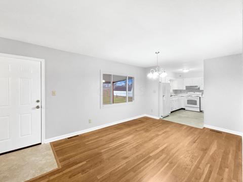 35 Lancaster Dr, Heath, OH 43056 photo 5