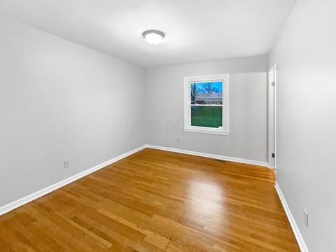 35 Lancaster Dr, Heath, OH 43056 photo 9