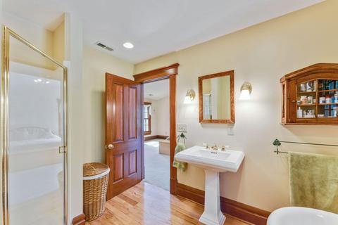 93 E New England Ave, Worthington, OH 43085 photo 42