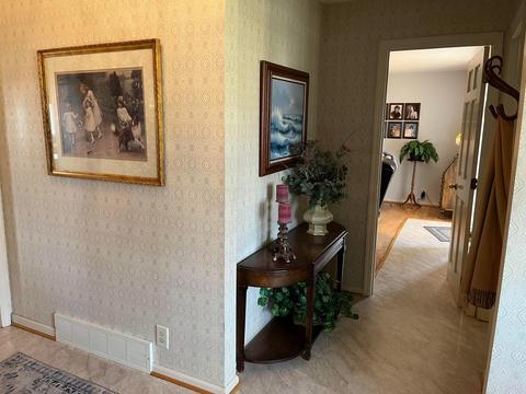 1266 Northview Ct, Circleville, OH 43113 photo 8