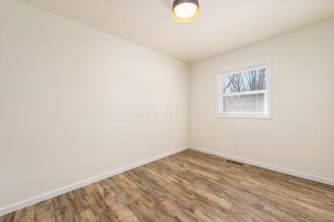 6437 Putnam Dr, Circleville, OH 43113 photo 9