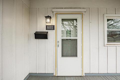 801 E 6th Ave, Lancaster, OH 43130 photo 2