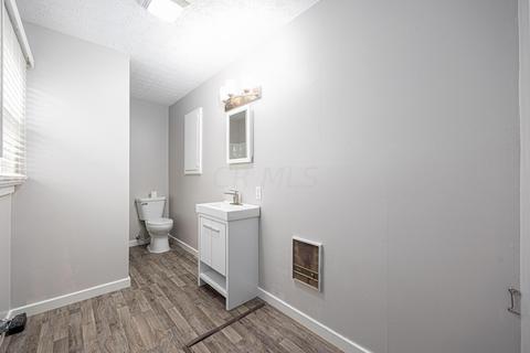 801 E 6th Ave, Lancaster, OH 43130 photo 21