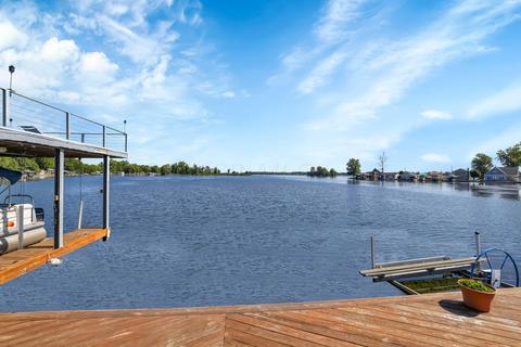 471 Wedge Island Ln, Russells Point, OH 43348