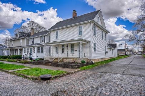 351 E Franklin St, Circleville, OH 43113 photo 3