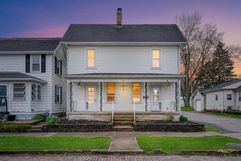 351 E Franklin St, Circleville, OH 43113 photo 1
