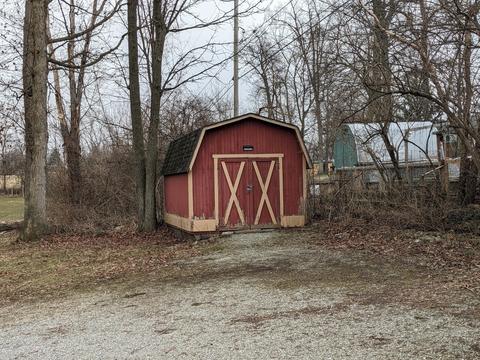 1325 Red Oaks Cir, Springfield, OH 45506 photo 19