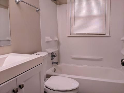 1325 Red Oaks Cir, Springfield, OH 45506 photo 16
