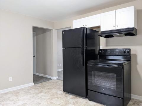 1325 Red Oaks Cir, Springfield, OH 45506 photo 7