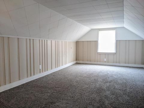 1325 Red Oaks Cir, Springfield, OH 45506 photo 14