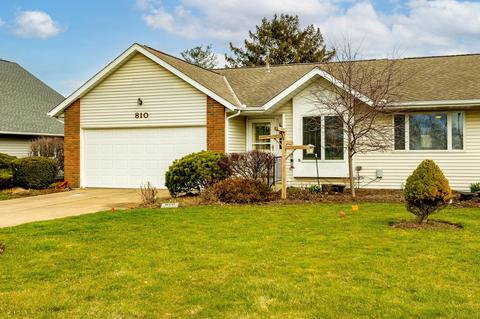 810 Martha Dr, Huron, OH 44839 photo 1