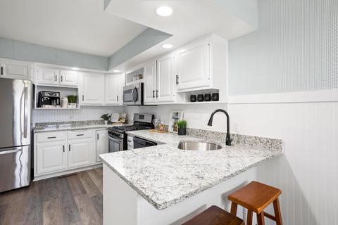 810 Martha Dr, Huron, OH 44839 photo 6
